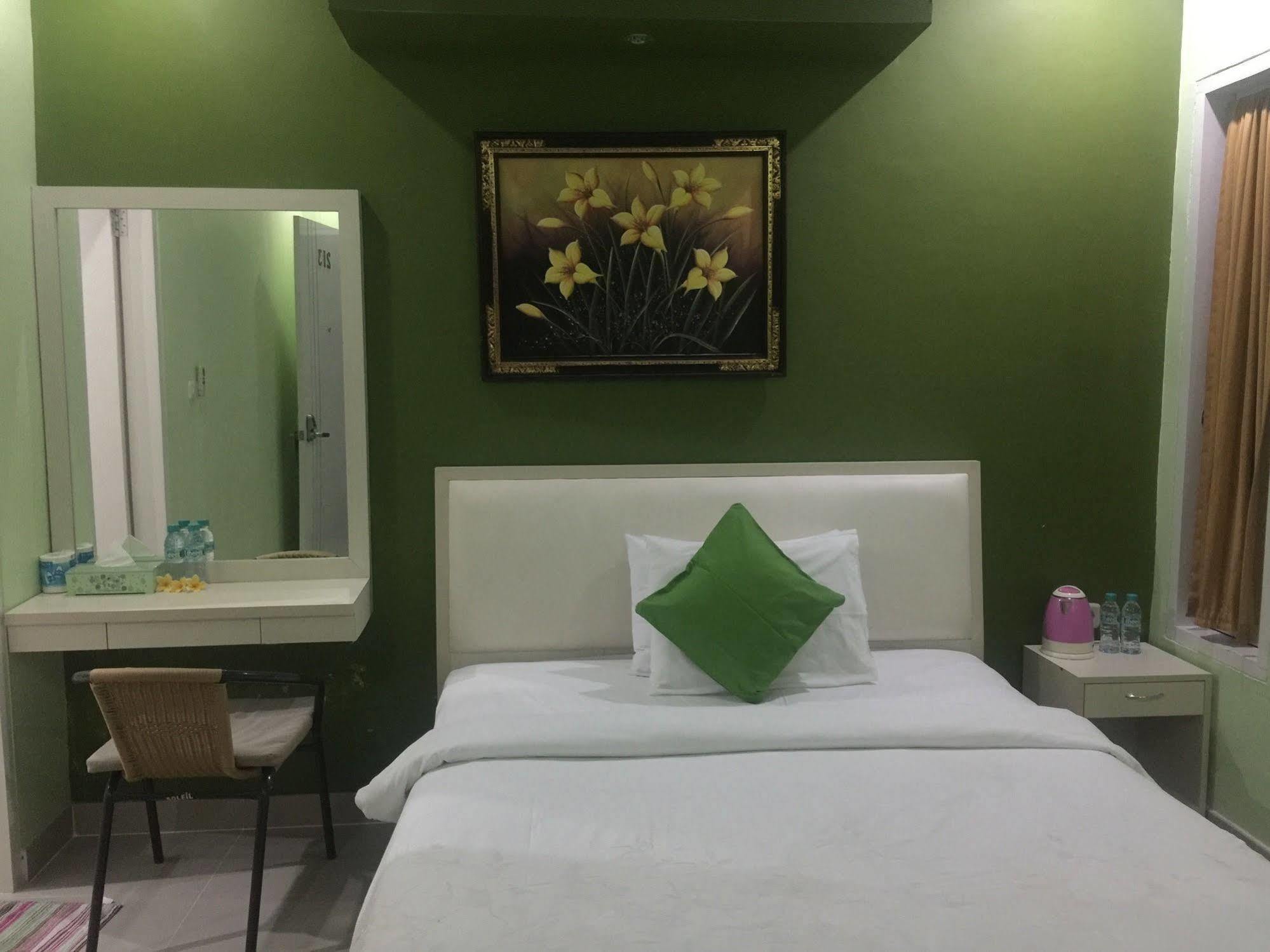 Dedy Beach Inn Kuta Lombok Exterior foto